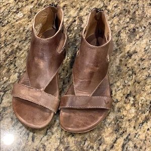 Bed Stu gladiator style sandals— size 8